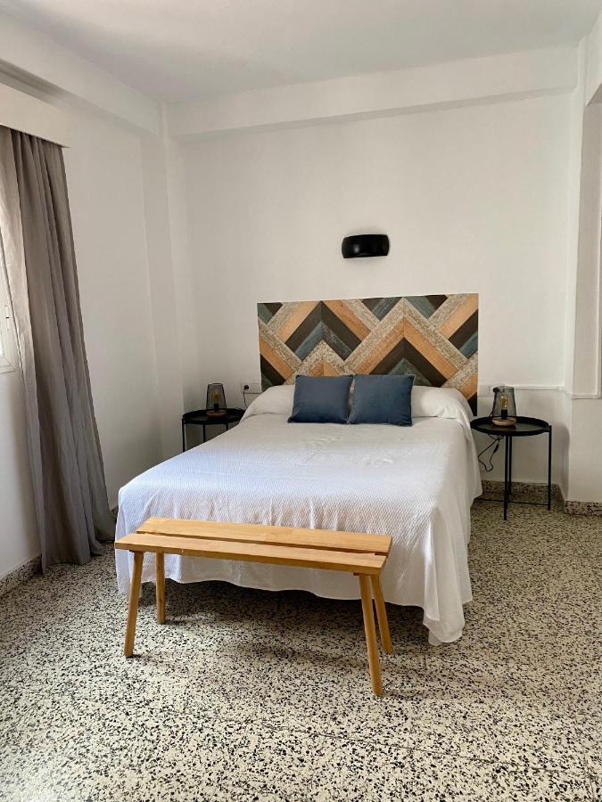 Hostal Paco Марбеля Екстериор снимка