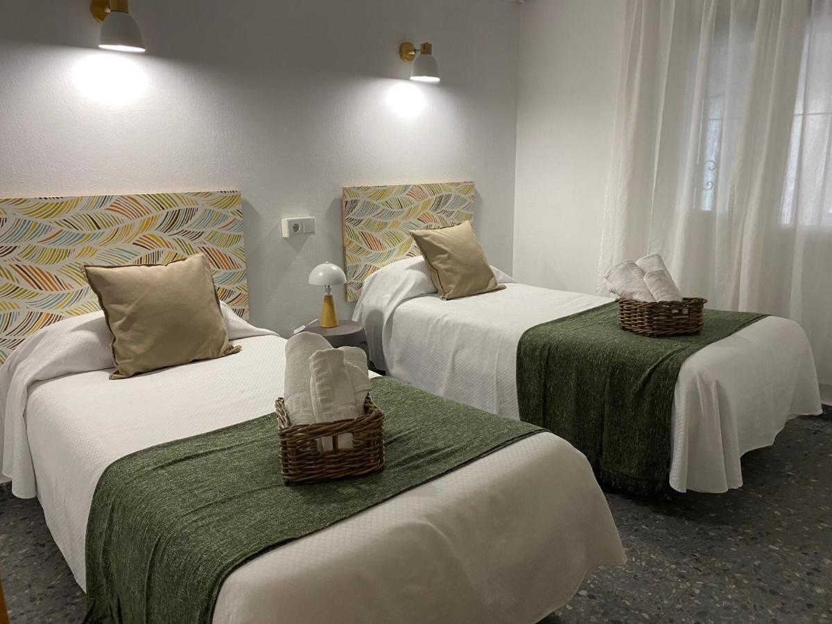 Hostal Paco Марбеля Екстериор снимка
