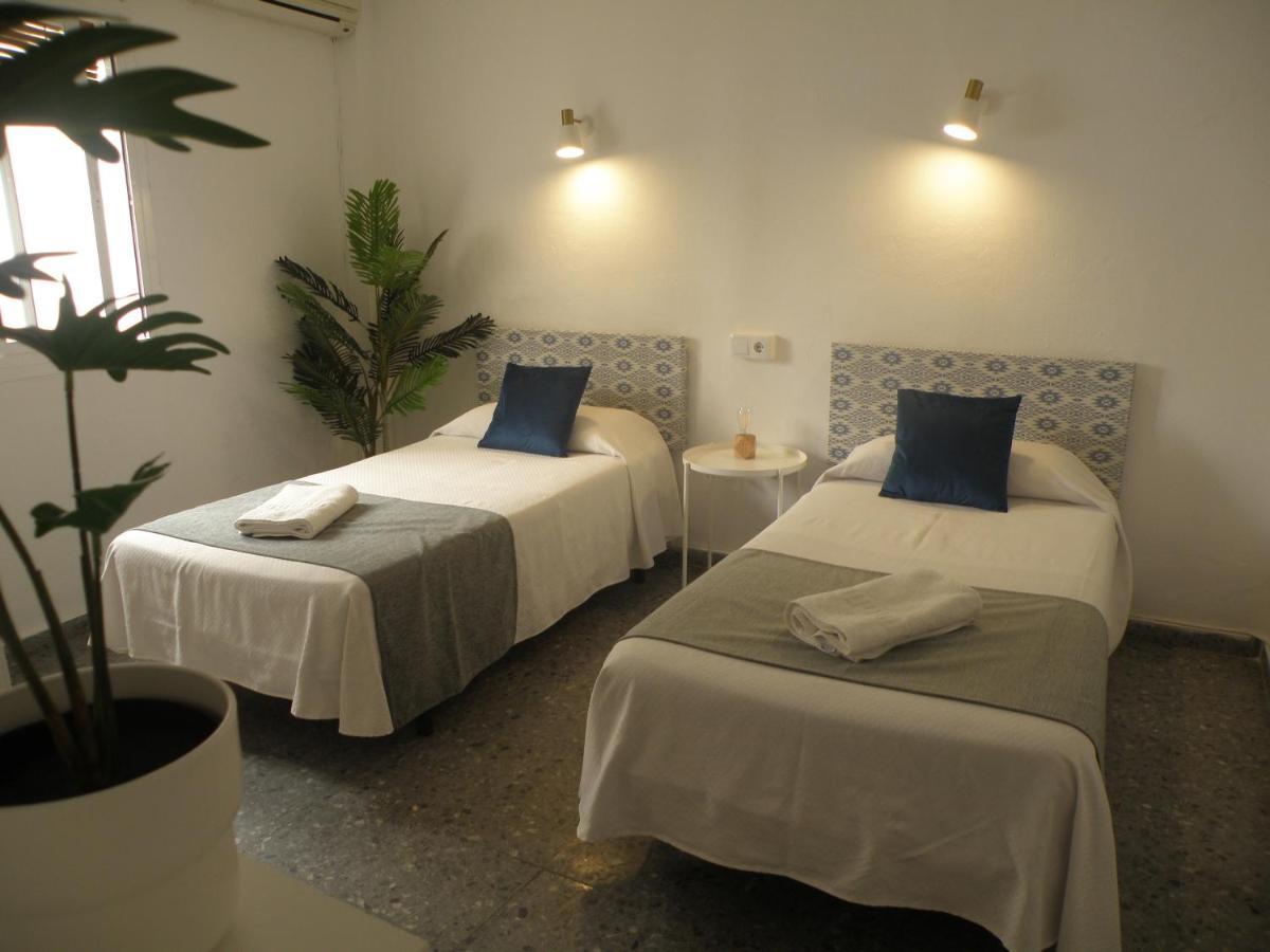 Hostal Paco Марбеля Екстериор снимка