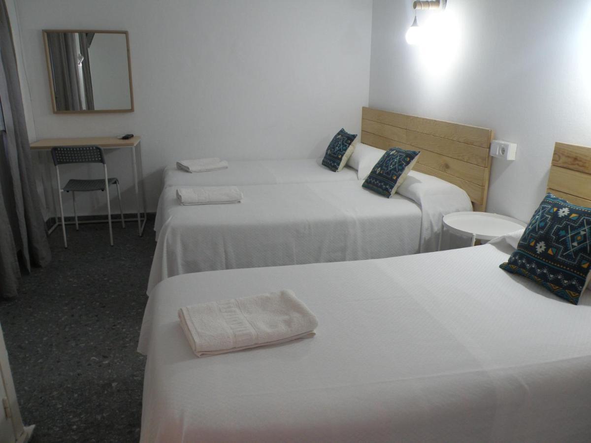 Hostal Paco Марбеля Екстериор снимка